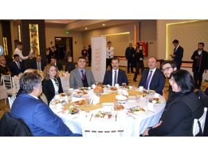 Yücel Yılmaz Davul Zurna İle Karşılandı