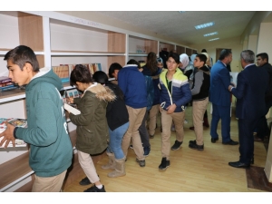 Şanlıurfa’da Okul Kütüphanelerine Kitap Desteği