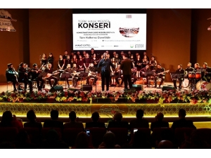 Şanlıurfa’da Türk Halk Müziği Korosu İlk Konserini Verdi
