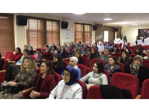 Esogü Ebelik Bölümü Öğrencilerinden “Üreme Sağlığını Koruyucu Uygulamalar” Semineri