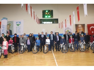 Kandıralı Öğrenciler Bisikletlerine Kavuştu