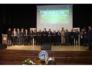 Birecik Şehir Parkı Törenle Hizmete Açıldı