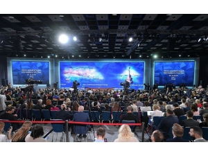 Rusya Lideri Putin Rekor Katılımlı Basın Toplantısı Gerçekleştiriyor