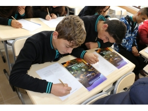 Yaşayan Geçmişi İle Bursa Okullarda