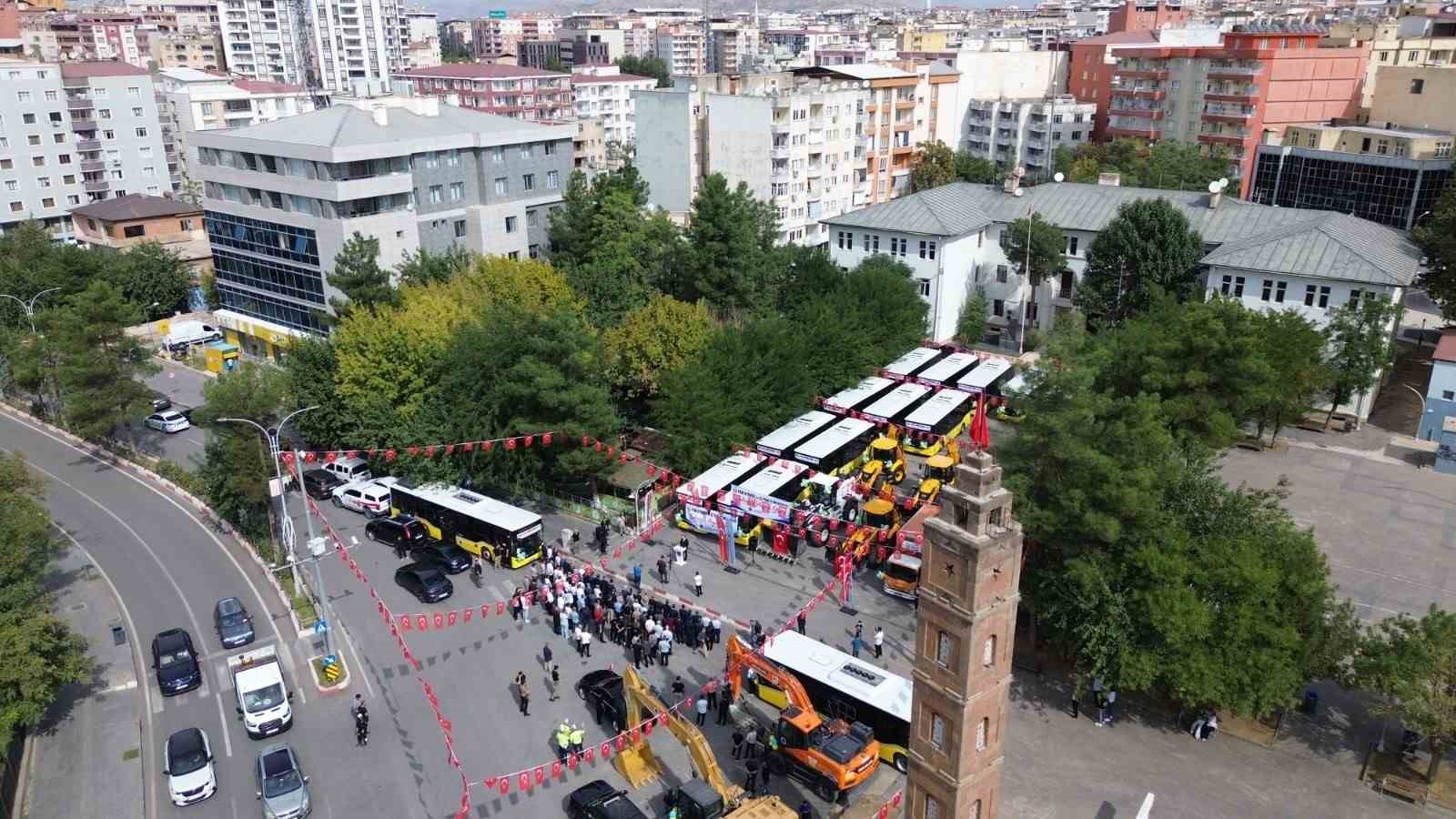 siirt-belediyesinin-filosuna-21-yeni-arac-katildi