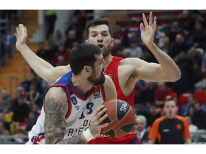 Thy Euroleague: Cska Moskova: 102 - Anadolu Efes: 84