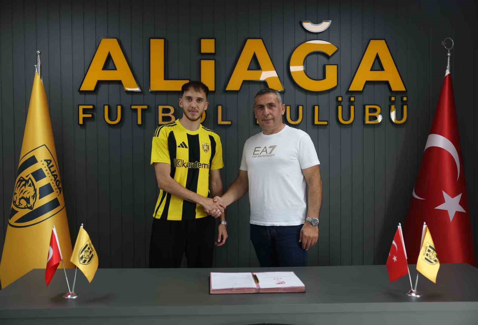 aliaga-fk-adnan-karahisar-i-kadrosuna-katti