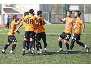 Yeşilyurt Belediyespor 4 İsimler Yollarını Ayırıyor