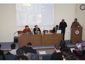 Öğrencilere, Reklamcılık Anlatıldı