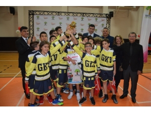 Potaların Efendisi Gkv Namağlup Unvanla Kurtuluş Kupasını Kazandı