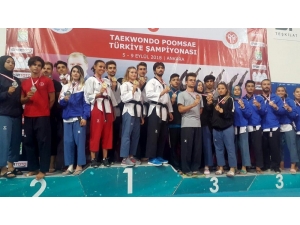 Tepebaşı Gençlik Ve Spor Kulübü Eskişehir’i Gururlandırıyor