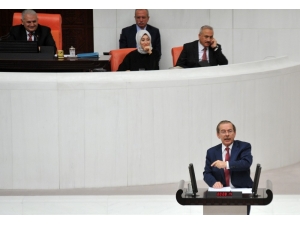 Chp’li Şener Meclisteki Konuşmasında 55 Defa “Ben” Dedi