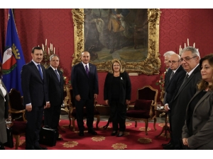 Bakan Çavuşoğlu, Malta Cumhurbaşkanı Preca İle Görüştü