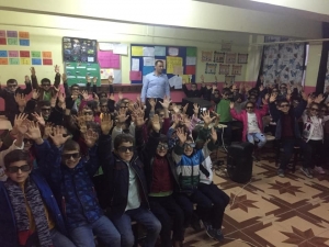 Öğrencilerin 3 Boyutlu Film Heyecanı