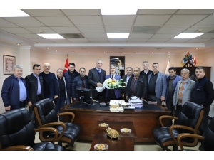 Turgutlu Mhp’den Başkan Şirin’e Ziyaret