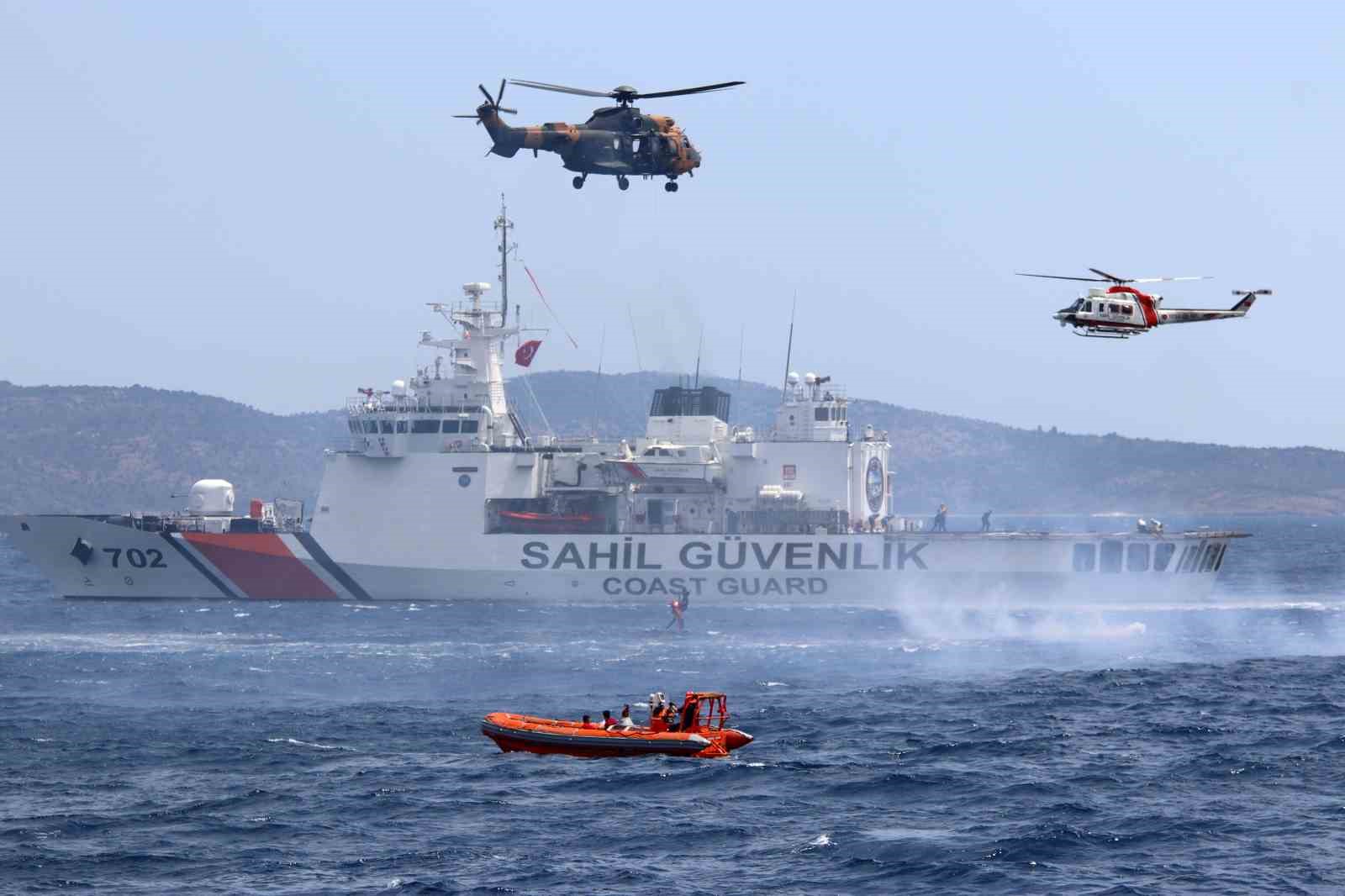 sahil-guvenlik-komutanliginin-deniz-aslanlari-goz-doldurdu