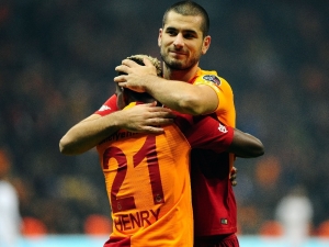 Eren Derdiyok Bu Sezon 10. Golünü Attı