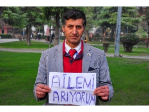 26 Yıldır Her Yerde Annesini Arıyor