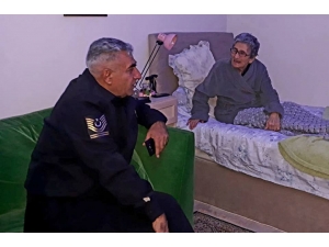 Jandarma Komutanından Zehra Anneye Ziyaret