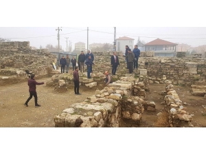 Çardak’ta Tarihi Değerler Gün Yüzüne Çıkacak