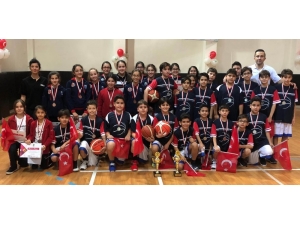 Kurtuluş Kupası Basketbol Turnuvası