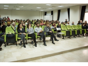 Saü’de ‘Çağdaş Sanat Buluşmaları’ Paneli Gerçekleşti