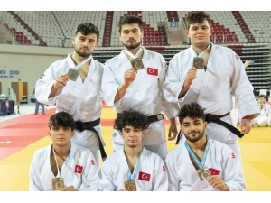 Ordu Büyükşehir Belediyespor Judo Takımı Süper Lige Yükseldi