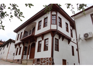 Osmaneli 1075 Yılından Beri Kesintisiz Türk Kenti