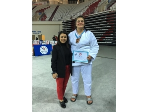 Salihlili Judocu Türkiye 3’üncüsü Oldu