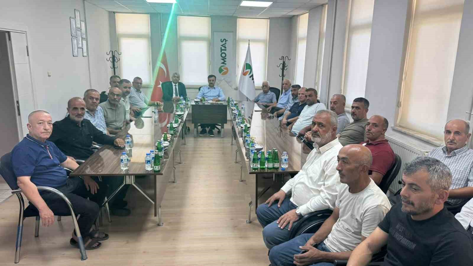 minibuscu-esnafiyla-ulasim-duzenlemeleri-gorusuldu