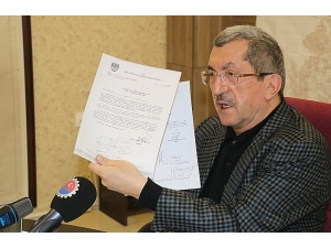 Vergili’den Uysal’a Ağır Eleştiri