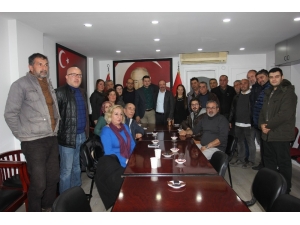 Esat Altungün, Mhp’yi Ziyaret Etti