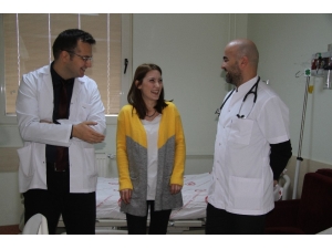 Ritim Bozukluğu Hastası Genç Kız 1 Günde Sağlığına Kavuştu