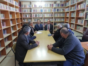 Yazar, Şaphanelileri Bilgilendirdi