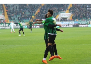 Akhisarspor Beklentilerin Altında Kaldı