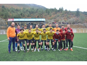 Bayırköyspor Sezonun İlk Yarısında Büyük Başarı Gösterdi