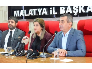 Ak Parti’de İlçe Adaylarının Açıklanması