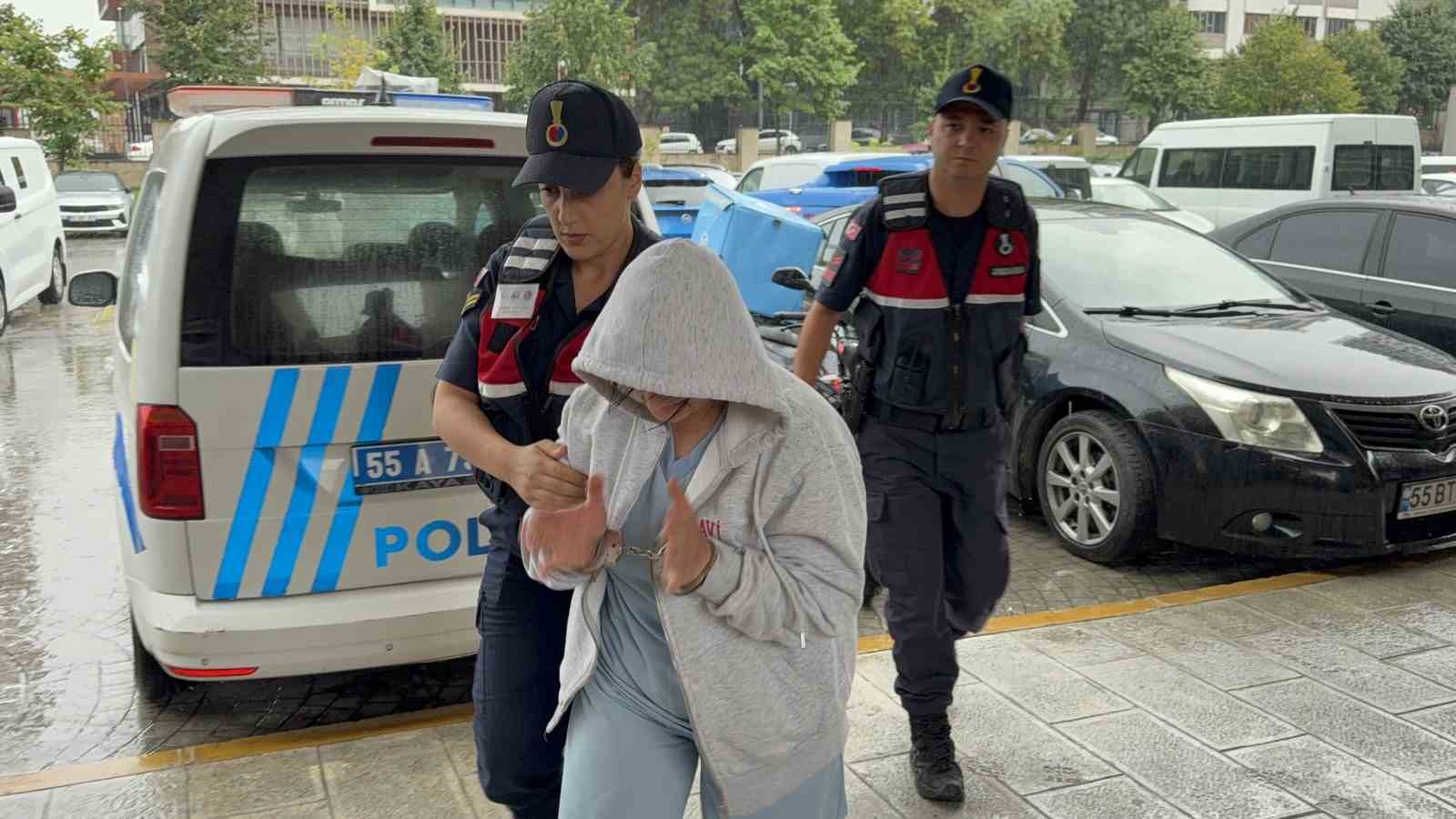 samsun-da-16-suctan-aranan-kadin-jandarmanin-kimlik-kontrolunde-yakalandi