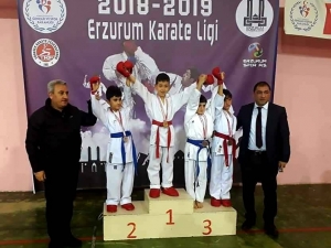 Erzurum’da Karate Rüzgarı