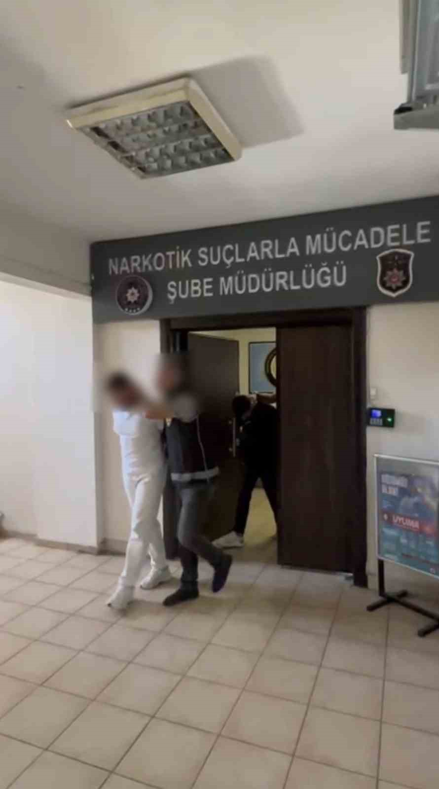 tunceli-de-908-gram-esrar-ele-gecirildi