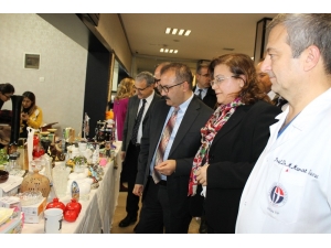 Gaün Hastanesi’nde Tıp Fakültesi Öğrencileri İçin Kermes Düzenlendi