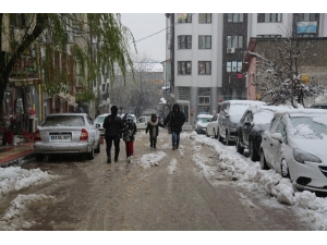 Tunceli’de Kar Etkili Oldu, 222 Köy Yolu Kapandı
