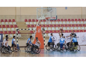 Pamukkale Belediyespor Devreyi Tamamlıyor