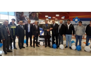 Nazilli Mesleki Ve Teknik Lisesi Öğrencileri Derslerini Son Model Arabayla İşleyecek