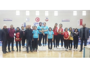 Masa Tenisi Müsabakaları Tamamlandı