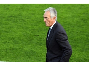 İtalya Futbol Federasyonu Başkanı Gabriele Gravina: “Serie A’yı Askıya Alabiliriz”