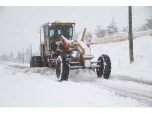 Elazığ’da Kar Temizleme Çalışmaları Başladı