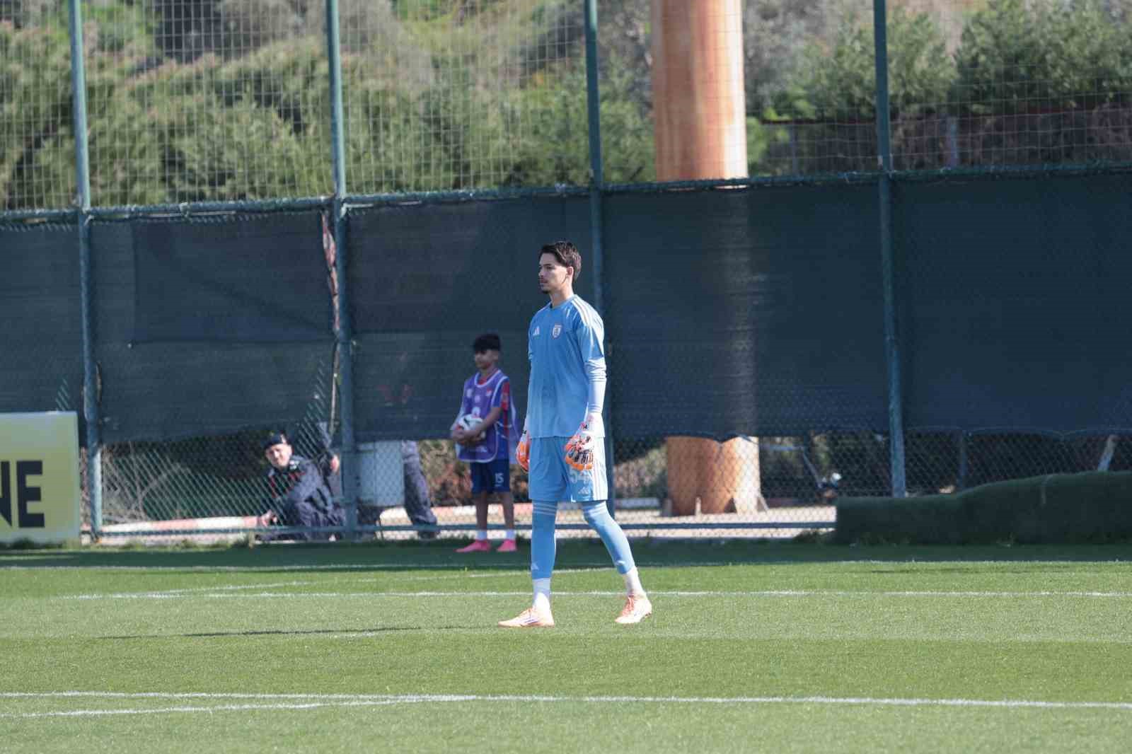 altinordu-nun-kalecisi-super-lig-e-gidiyor