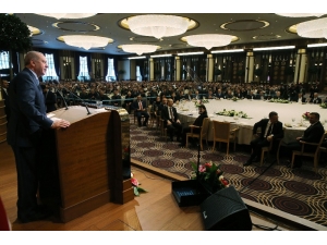 Cumhurbaşkanı Erdoğan: “Ben Senin Cumhurbaşkanın Olmaya Meraklı Değilim”