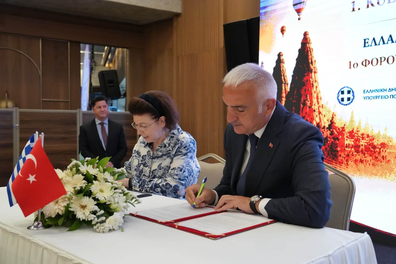 bakan-ersoy-kultur-varligi-kacakciligiyla-mucadele-turkiye-ve-yunanistan-in-somut-is-birligi-gelistirdigi-onemli-alanlardan-biridir
